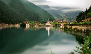 İzmir Uşak Afyon Çıkışlı Yeşil Karadeniz Yaylalar ve Batum Turu (Batum Turu Dahil) / 5 Gece Otel Konaklaması